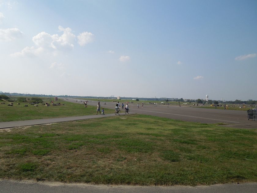 Berliners are loving the vast open spaces of Tempelhofer Park