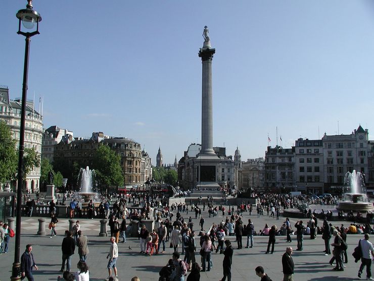 Nelson's Tower in Trafalgar Square