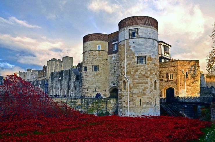 Spectacular shot of the Tower of London and surrounding commemorative ceramic poppies