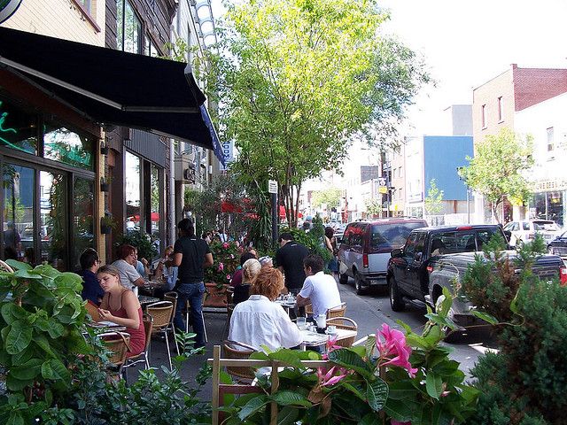 Sidewalk cafes in Little Italy