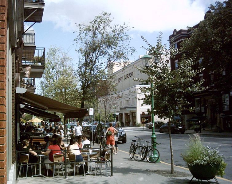 Sidewalk cafes on Rue Bernard