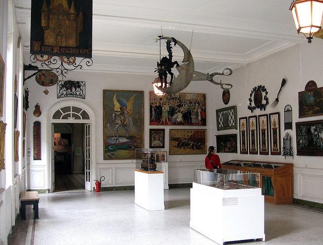 Paintings and exhibits inside the Musée Carnavalet