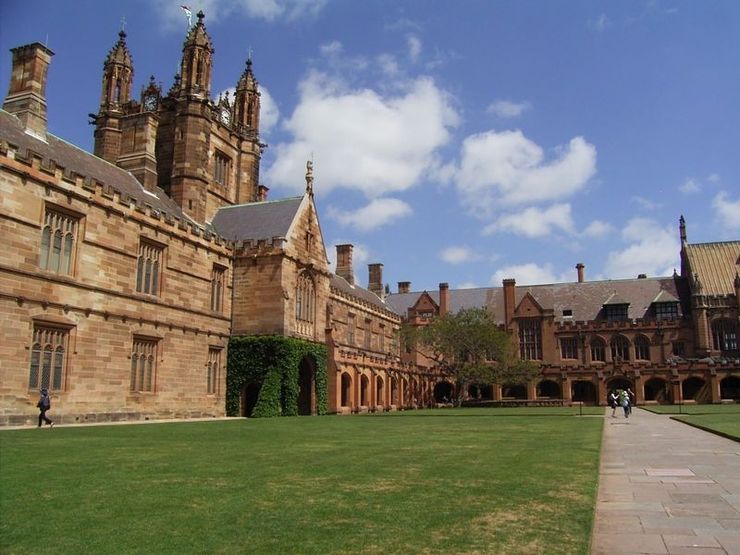 Main Quadrangle and Grand Tower of the University of Sydney