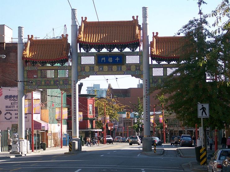 Millennium Gate on Pender Street in Chinatown