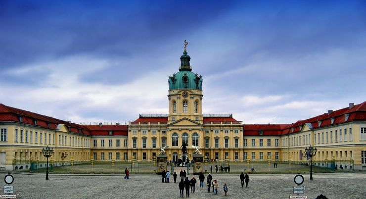 Charlottenburg Palace Gardens - The Elegant Choreography of a