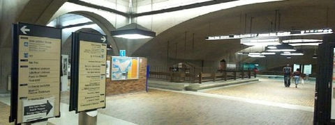 Exploring the RESO - Montreal's Underground City