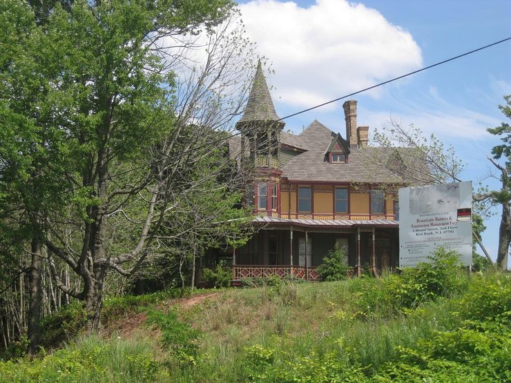 The Charles Kreischer House is just one of many historic buildings preserved on Staten Island