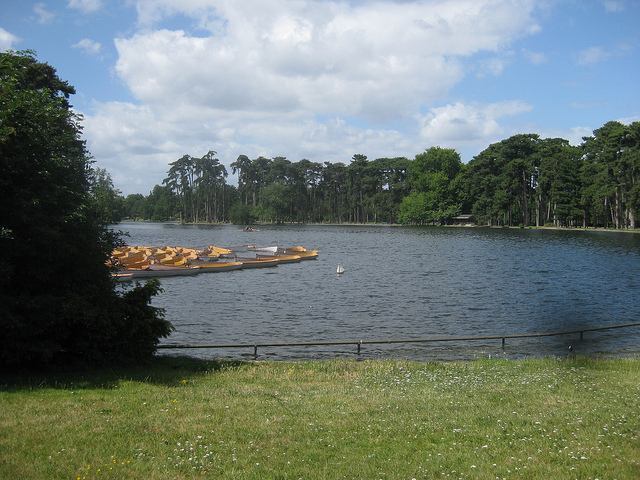 Boats for hire in the Lower Lake of the Bois de Boulogne