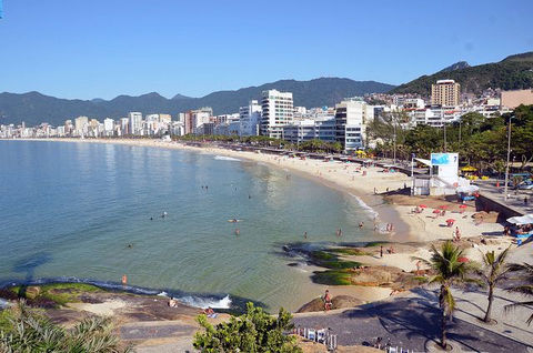 Parque Garota de Ipanema - Exploring Rio by Transit