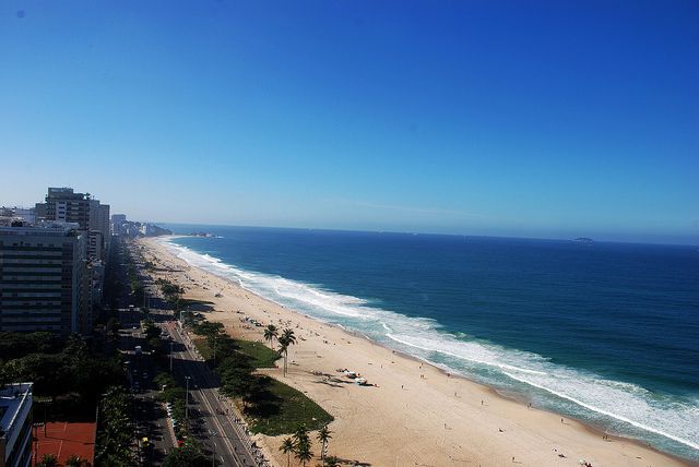 Looking east along Ipanema Beach