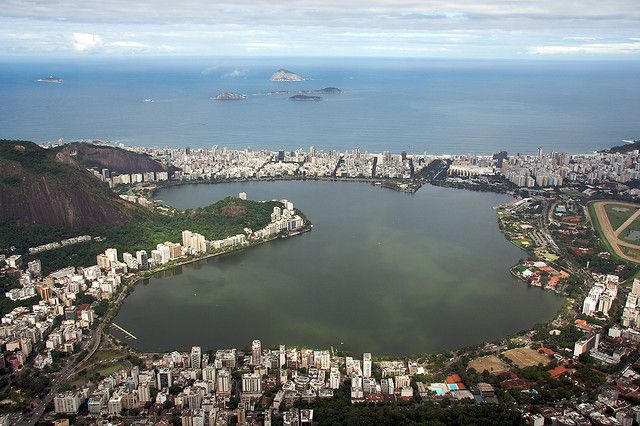 View of Rodrigo de Freitas Lagoon from Corcovado