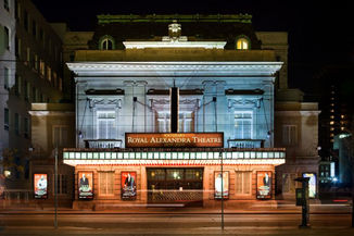 Visitor's Guide: Royal Alexandra Theatre In Toronto