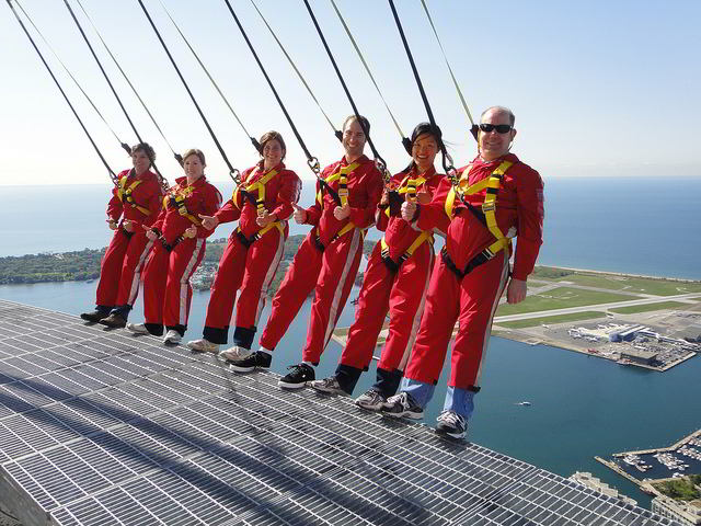 Visitor's Guide to the EdgeWalk at the CN Tower