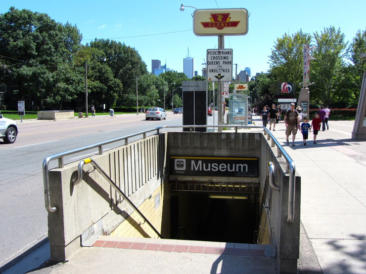 Entrance to Museum Station, TTC Subway System